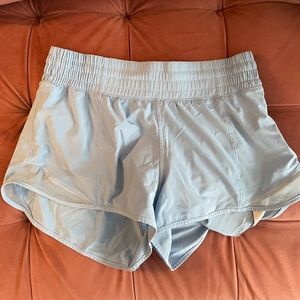 lululemon high waist hotty hot short size 6 light blue